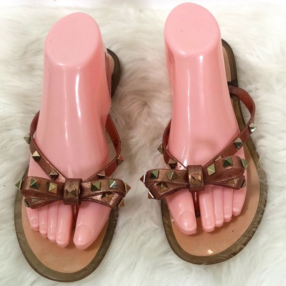 Valentino Garavani Authentic Women's Pink Flip Flop Sandals Size EUR 41